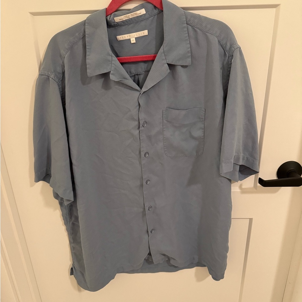 Perry Ellis Men’s 100% Silk Blue Short Sleeve Button Front Shirt Size XXL - Picture 1 of 4